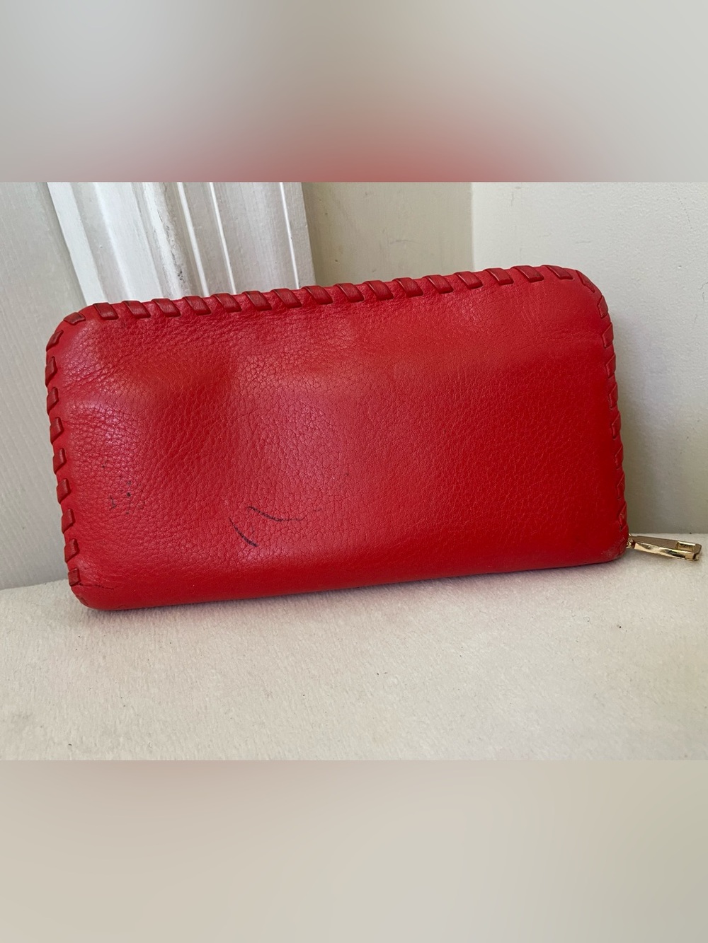 Tory Burch Red Leather Zip-Around Wallet with Whipstitch Trim - Picture 10 of 10